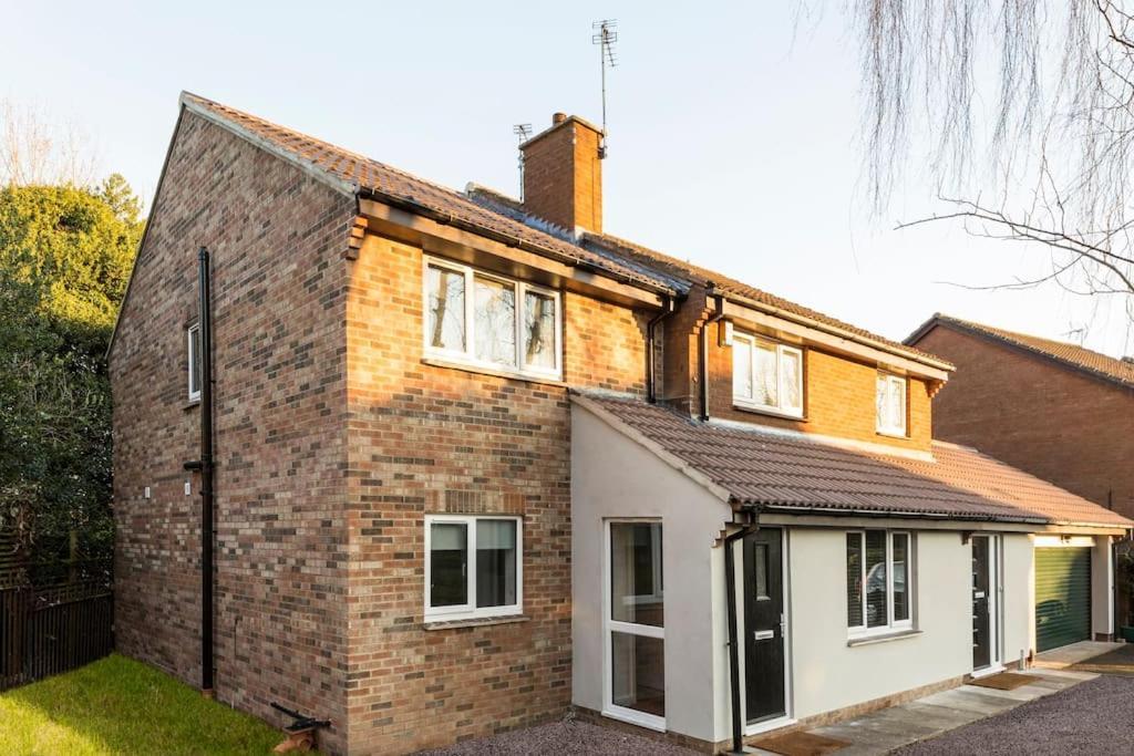 35 Quaker Lane Villa ดาร์ลิงตัน ภายนอก รูปภาพ